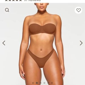 Skims strapless bra